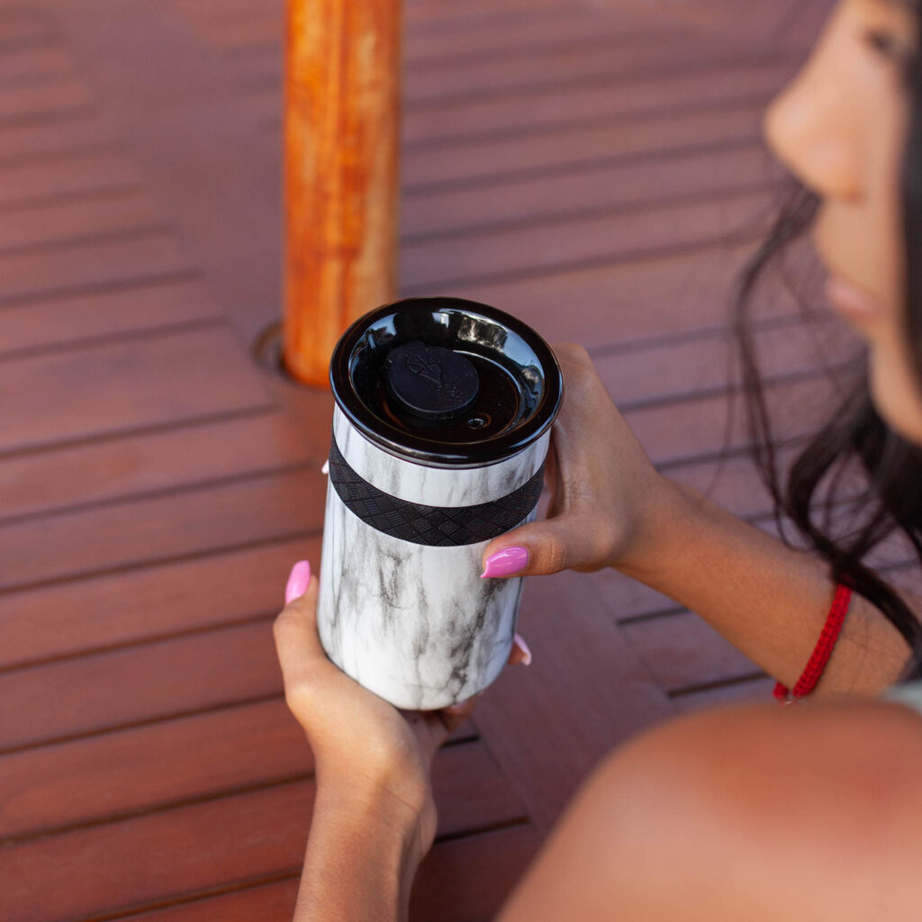 Vì sao Ly Giữ Nhiệt là món quà chiến lược doanh nghiệp không nên bỏ lỡ? Vì sao Ly Giữ Nhiệt là món quà chiến lược doanh nghiệp không nên bỏ lỡ?