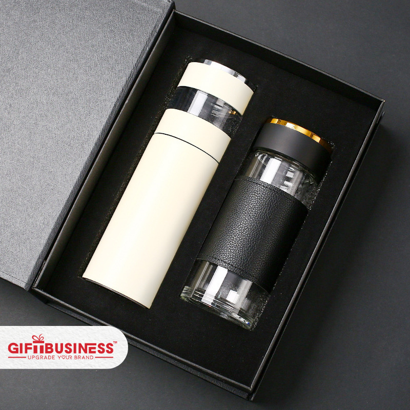 Bình giữ nhiệt + ly thủy tinh mang lại phong cách “luxury minimalism”